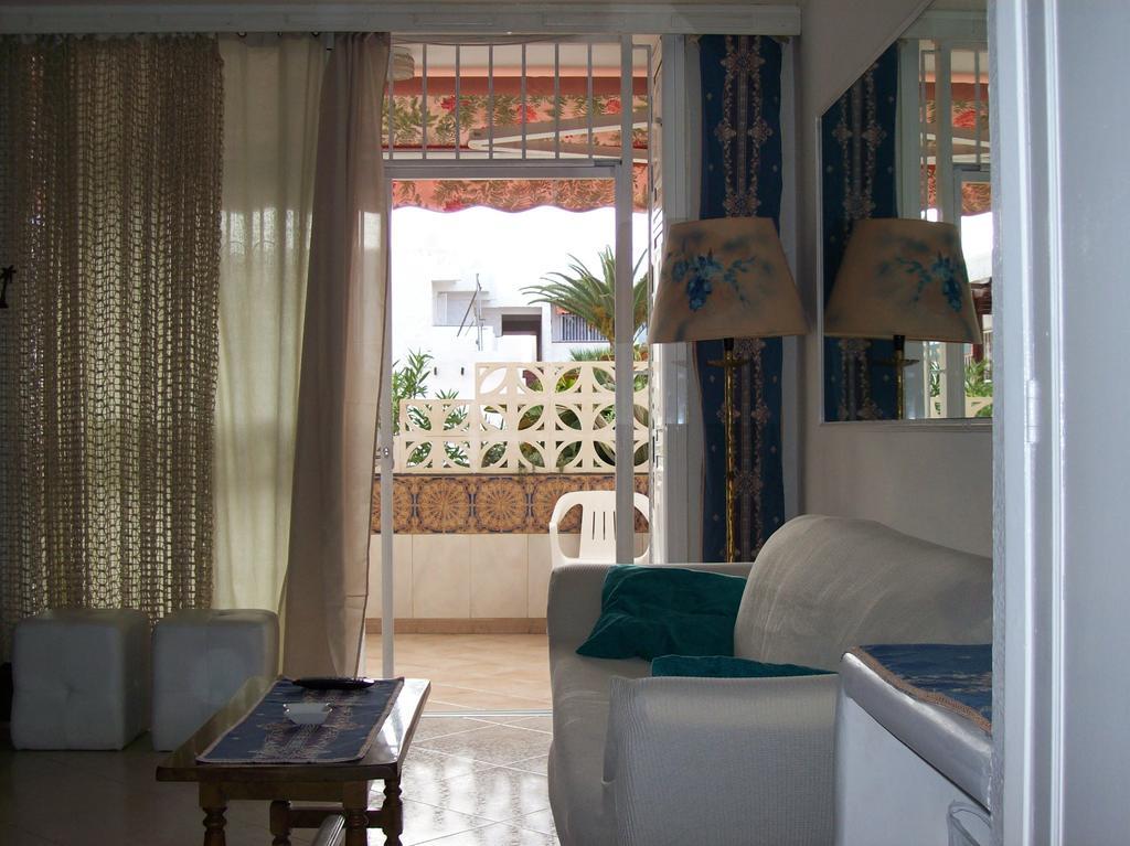 By Jonni Res. Chaparral Villa Costa Del Silencio Luaran gambar