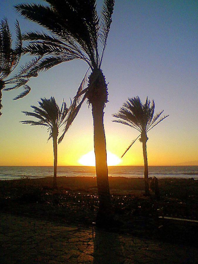 By Jonni Res. Chaparral Villa Costa Del Silencio Luaran gambar